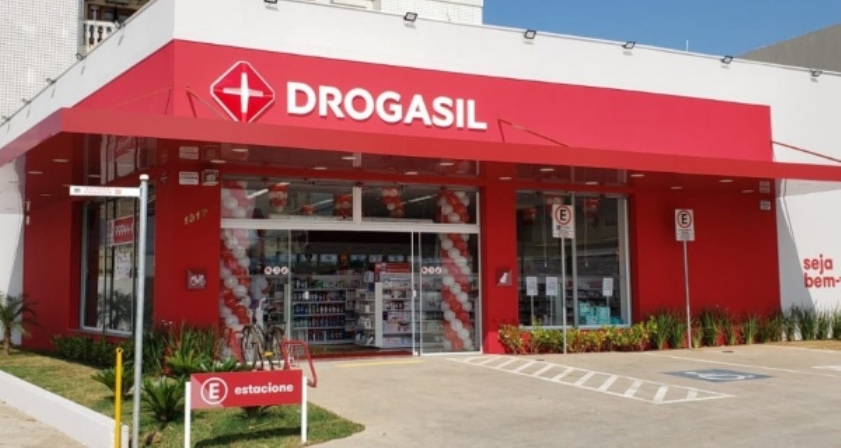 ✓ Drogasil